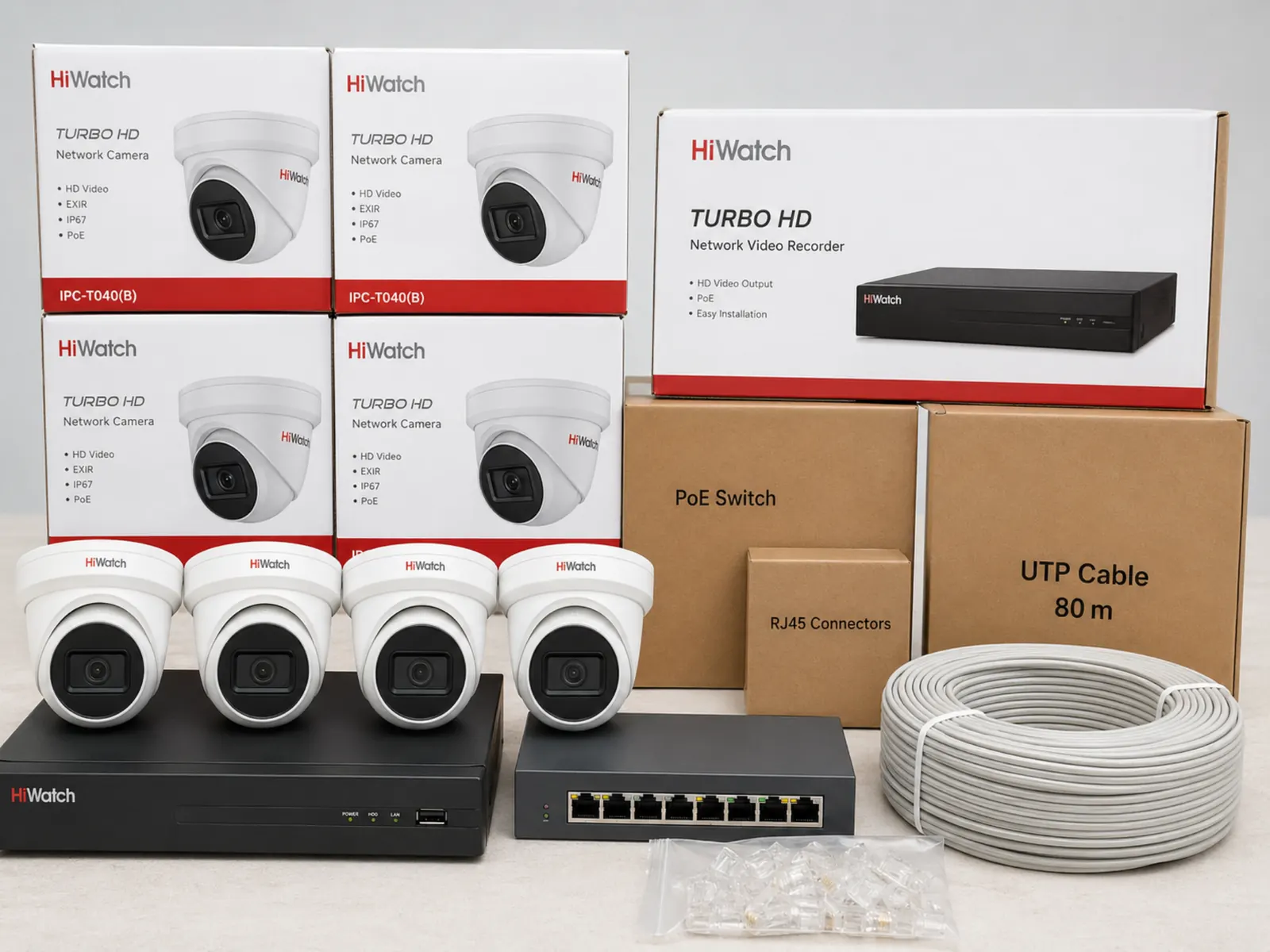 Комплект видеонаблюдения HiWatch на 4 камеры: четыре камеры IPC-T040(B), регистратор, PoE-свитч, кабель и коннекторы